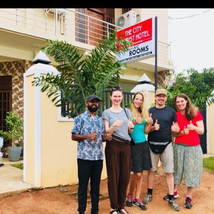 The City Tourist Hotel Anuradhapura Εξωτερικό φωτογραφία