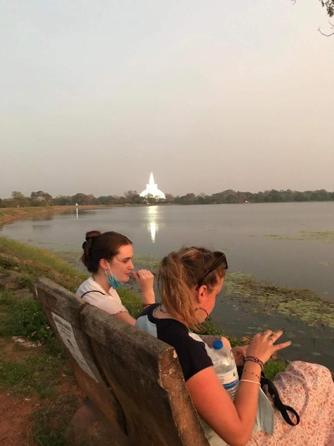 The City Tourist Hotel Anuradhapura Εξωτερικό φωτογραφία